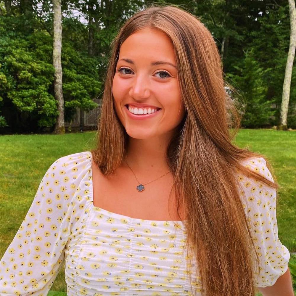 Meet your Posher, Caroline